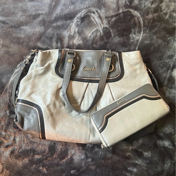 Coach Handbags - Coach Purse and Wallet Set